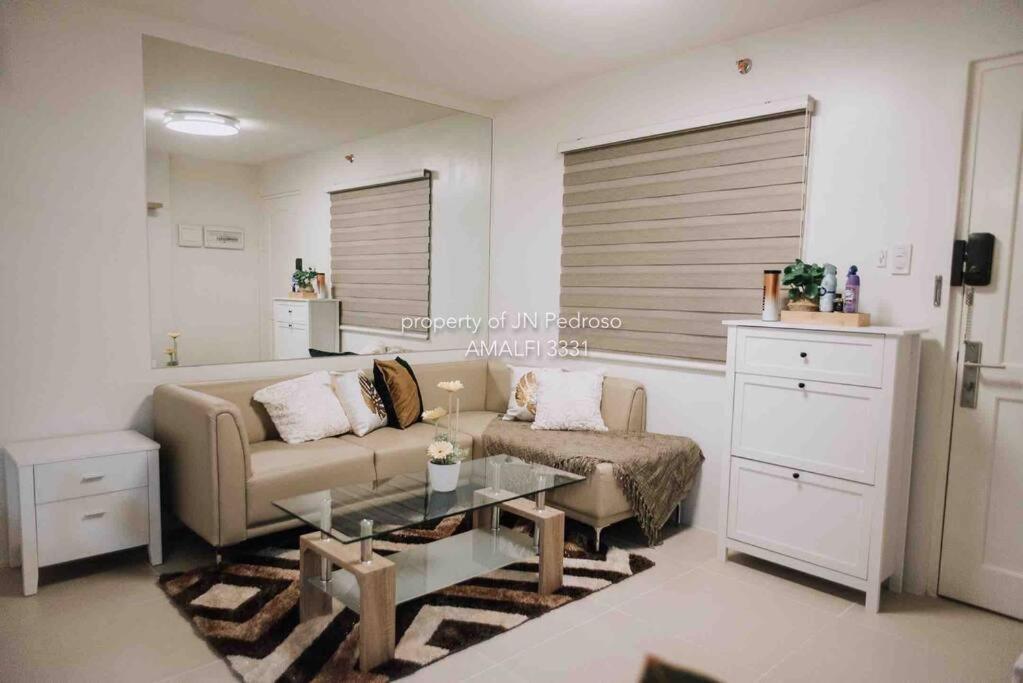 Work-Friendly Mountain-View Condo Near Sm Seaside Cebu Eksteriør bilde