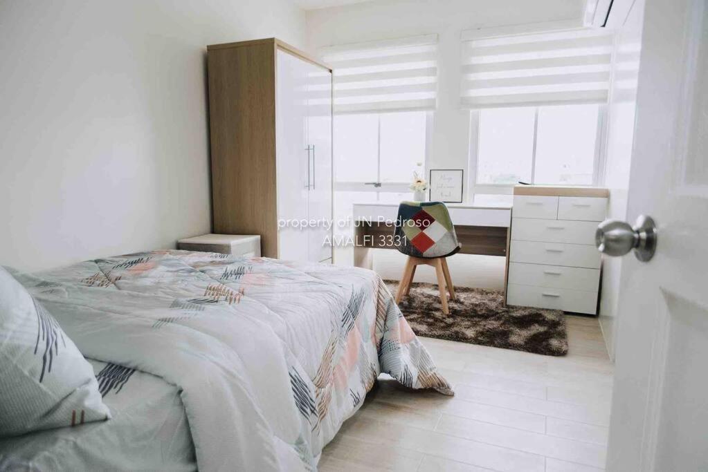 Work-Friendly Mountain-View Condo Near Sm Seaside Cebu Eksteriør bilde